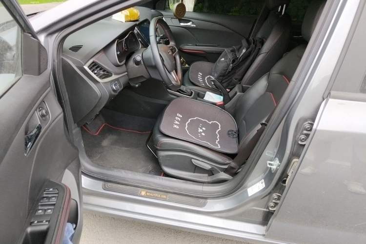 Used Chevrolet Monza 2020 Light Hybrid RS 330T Automatic Comfort Edition Driver Seat