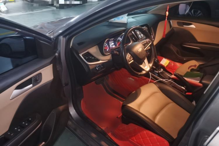 Used Chevrolet Monza 2020 320 Automatic Enjoyment Edition Driver Seat