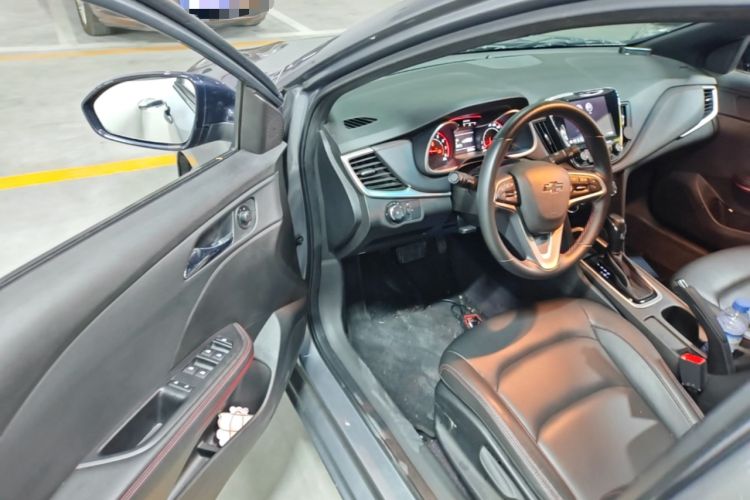 Used Chevrolet Monza 2020 Light Hybrid RS 330T Automatic Comfort Edition Driver Seat