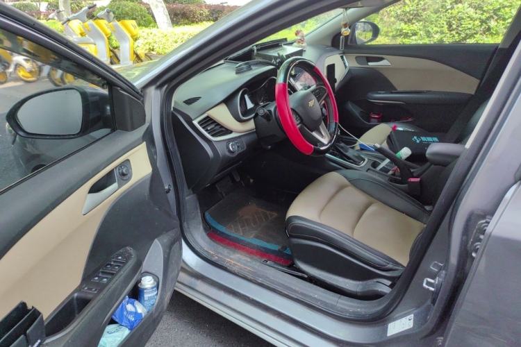 Used Chevrolet Monza 2020 320 Automatic Enjoyment Edition Driver Seat