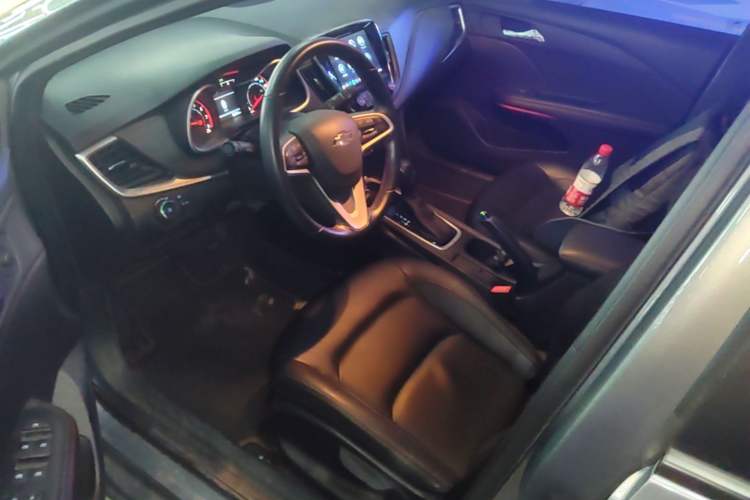 Used Chevrolet Monza 2020 Light Hybrid RS 330T Automatic Comfort Edition Driver Seat