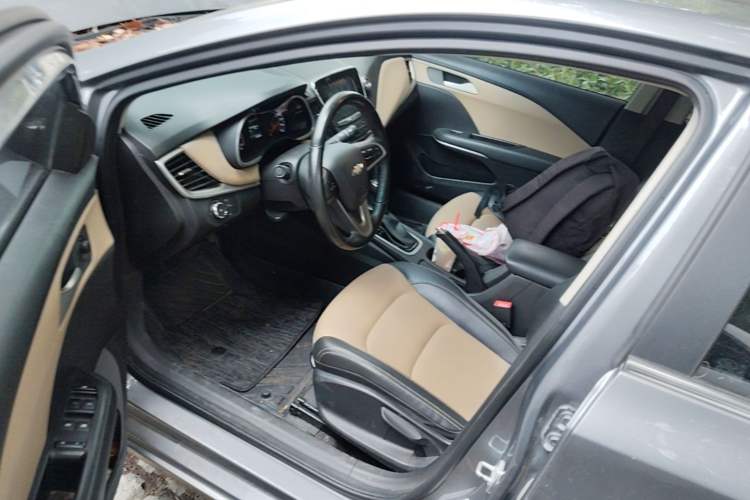 Used Chevrolet Monza 2020 320 Automatic Enjoyment Edition Driver Seat