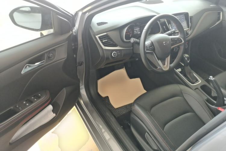 Used Chevrolet Monza 2020 Light Hybrid RS 330T Automatic Comfort Edition Driver Seat