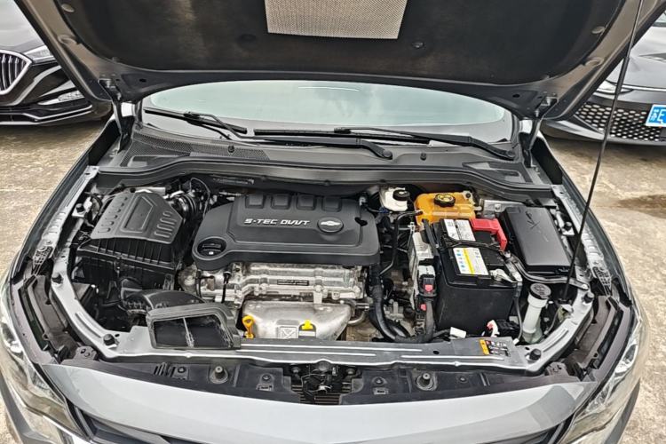 Used Chevrolet Monza 2020 320 Automatic Enjoyment Edition Engine Bay