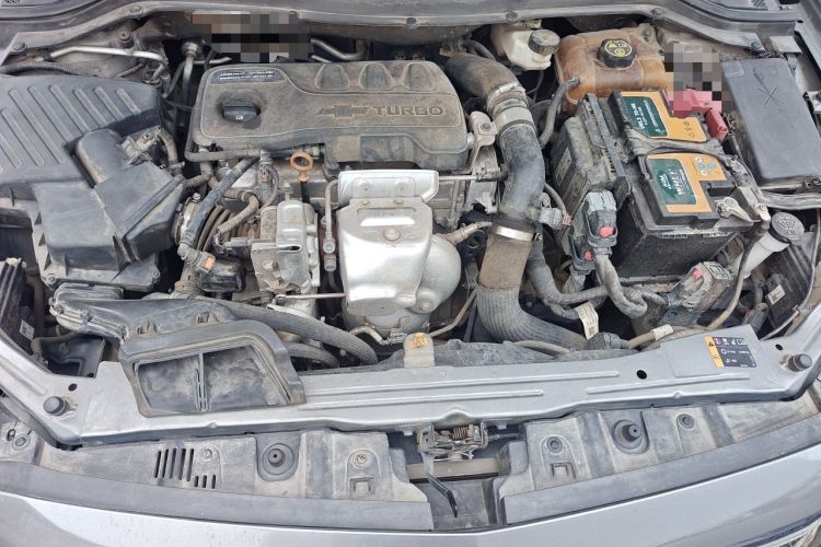 Used Chevrolet Monza 2020 Light Hybrid RS 330T Automatic Comfort Edition Engine Bay