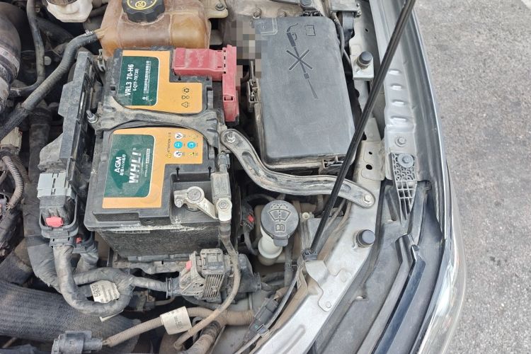 Used Chevrolet Monza 2020 Light Hybrid RS 330T Automatic Comfort Edition Engine Bay Left