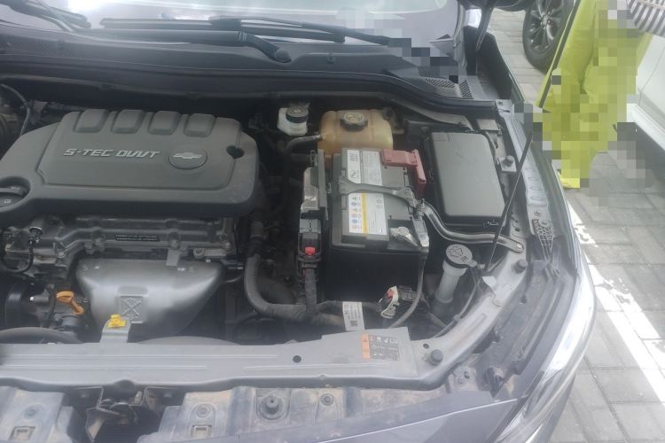 Used Chevrolet Monza 2020 320 Automatic Enjoyment Edition Engine Bay Left