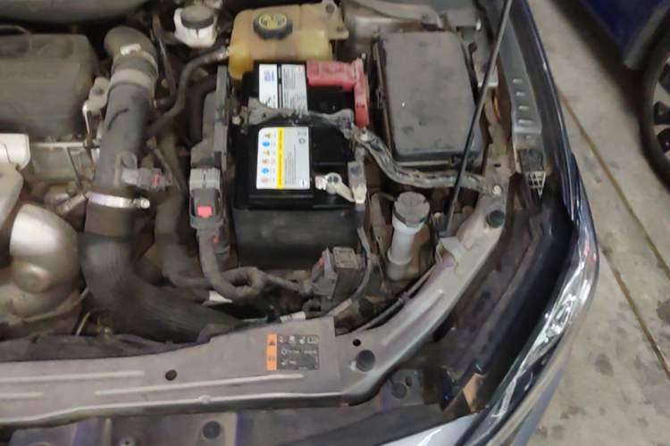 Used Chevrolet Monza 2020 Light Hybrid RS 330T Automatic Comfort Edition Engine Bay Left