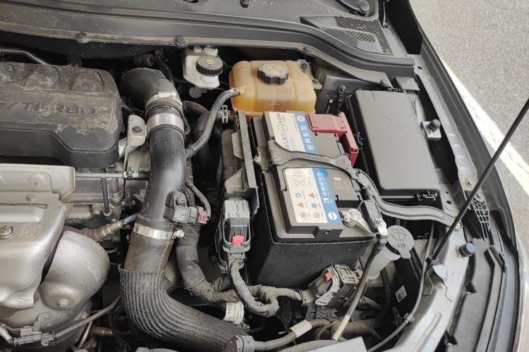 Used Chevrolet Monza 2020 Light Hybrid RS 330T Automatic Comfort Edition Engine Bay Left