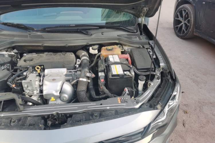 Used Chevrolet Monza 2020 Light Hybrid RS 330T Automatic Comfort Edition Engine Bay Left