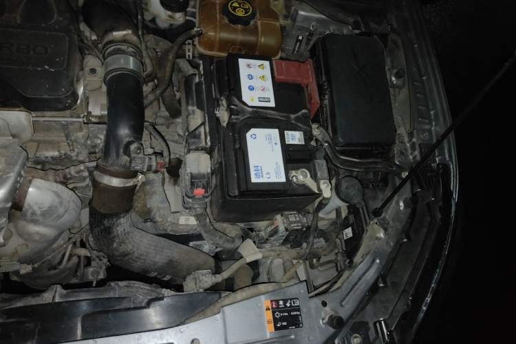 Used Chevrolet Monza 2020 Light Hybrid RS 330T Automatic Comfort Edition Engine Bay Left