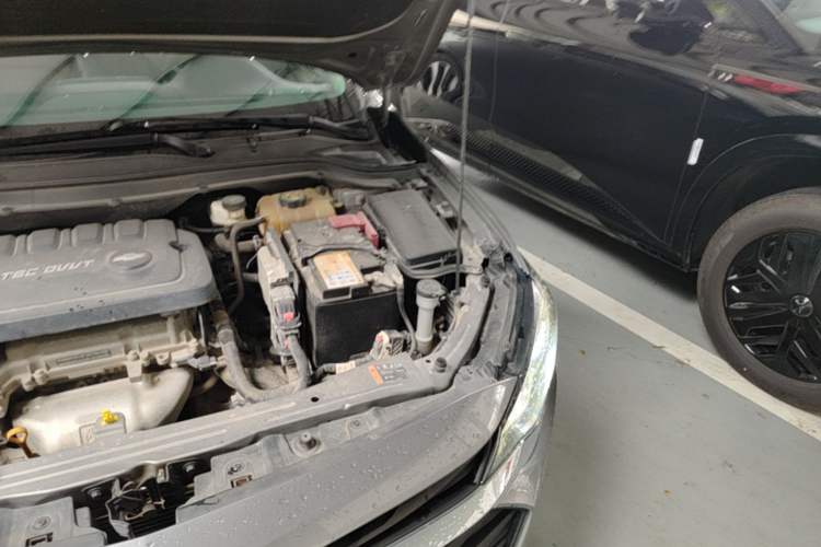 Used Chevrolet Monza 2020 320 Automatic Enjoyment Edition Engine Bay Left