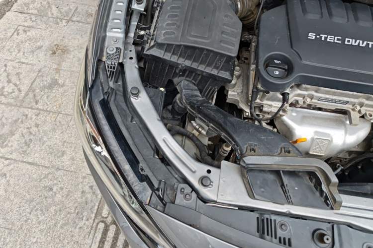 Used Chevrolet Monza 2020 320 Automatic Enjoyment Edition Engine Bay Right
