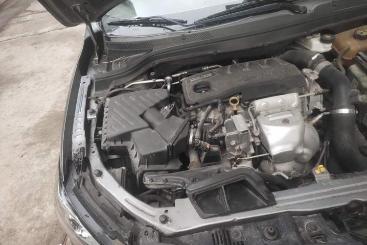 Used Chevrolet Monza 2020 Light Hybrid RS 330T Automatic Comfort Edition Engine Bay Right