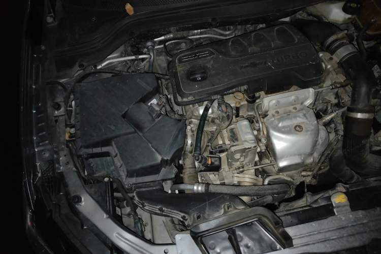 Used Chevrolet Monza 2020 Light Hybrid RS 330T Automatic Comfort Edition Engine Bay Right