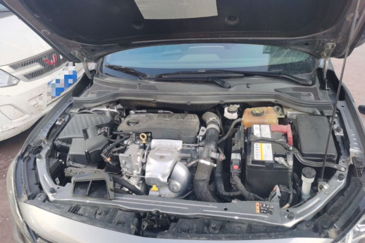 Used Chevrolet Monza 2020 Light Hybrid RS 330T Automatic Comfort Edition Engine Bay