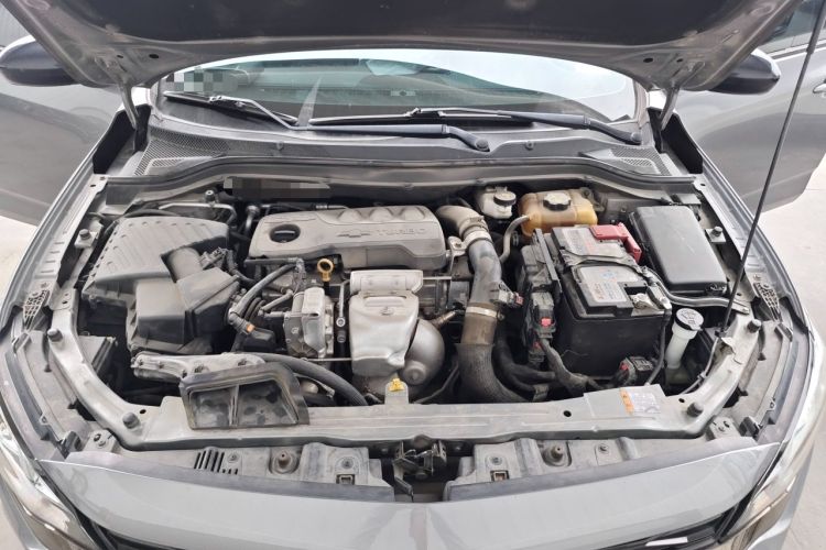 Used Chevrolet Monza 2020 Light Hybrid RS 330T Automatic Comfort Edition Engine Bay