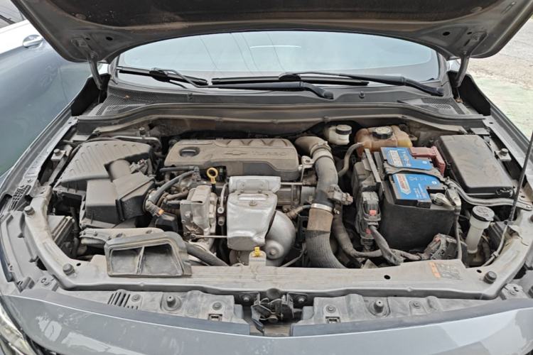 Used Chevrolet Monza 2020 Light Hybrid RS 330T Automatic Comfort Edition Engine Bay