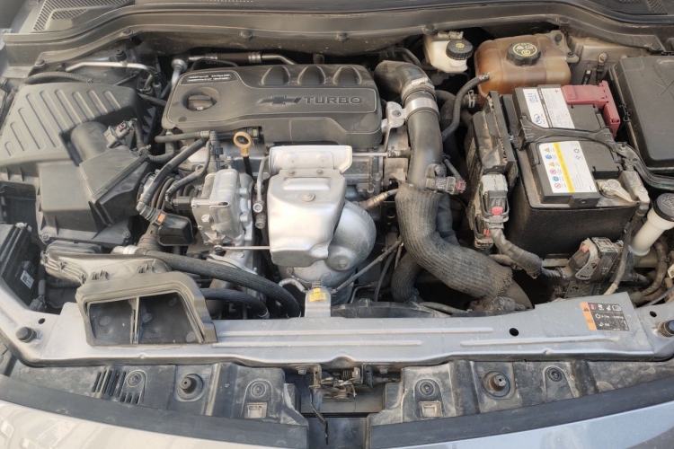 Used Chevrolet Monza 2020 Light Hybrid RS 330T Automatic Comfort Edition Engine Bay