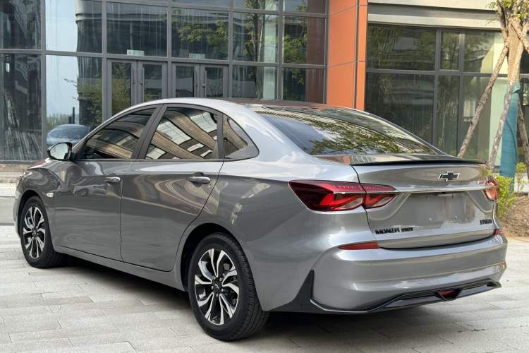 Used Chevrolet Monza 2020 Light Hybrid RS 330T Automatic Comfort Edition Exterior 7