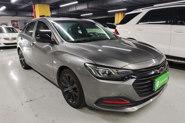 Used Chevrolet Monza 2020 Light Hybrid Redline 320T Dual-Clutch Thrilling Edition Front Right 45 Deg