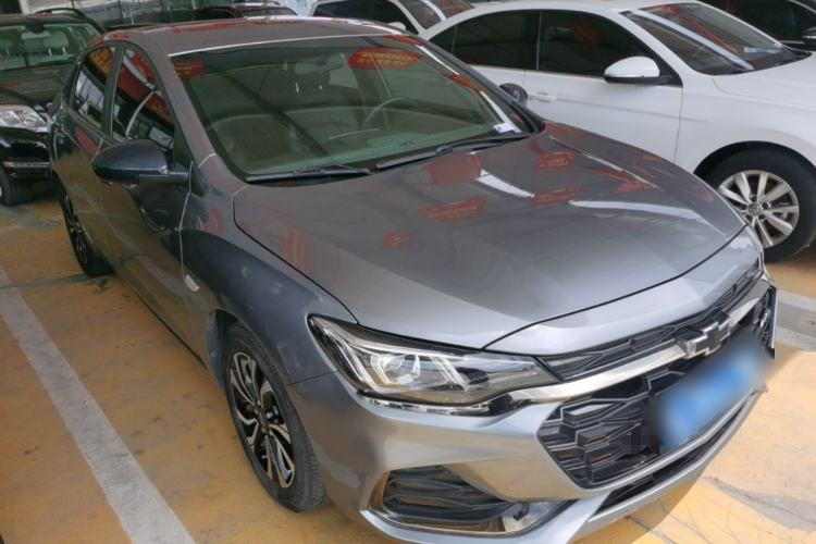 Used Chevrolet Monza 2020 Light Hybrid RS 330T Automatic Comfort Edition Front Right 45 Deg