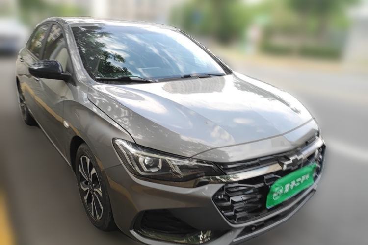 Used Chevrolet Monza 2020 Light Hybrid RS 330T Automatic Comfort Edition Front Right 45 Deg