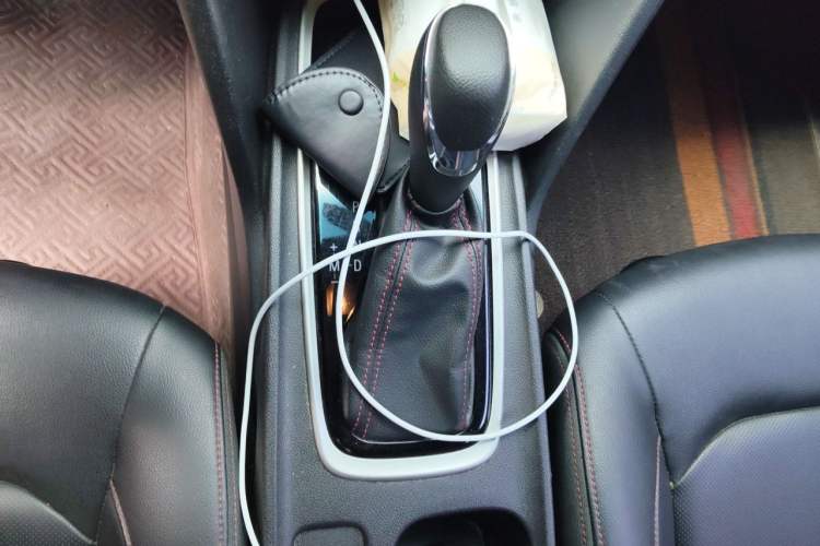 Used Chevrolet Monza 2020 Light Hybrid RS 330T Automatic Comfort Edition Gear Lever