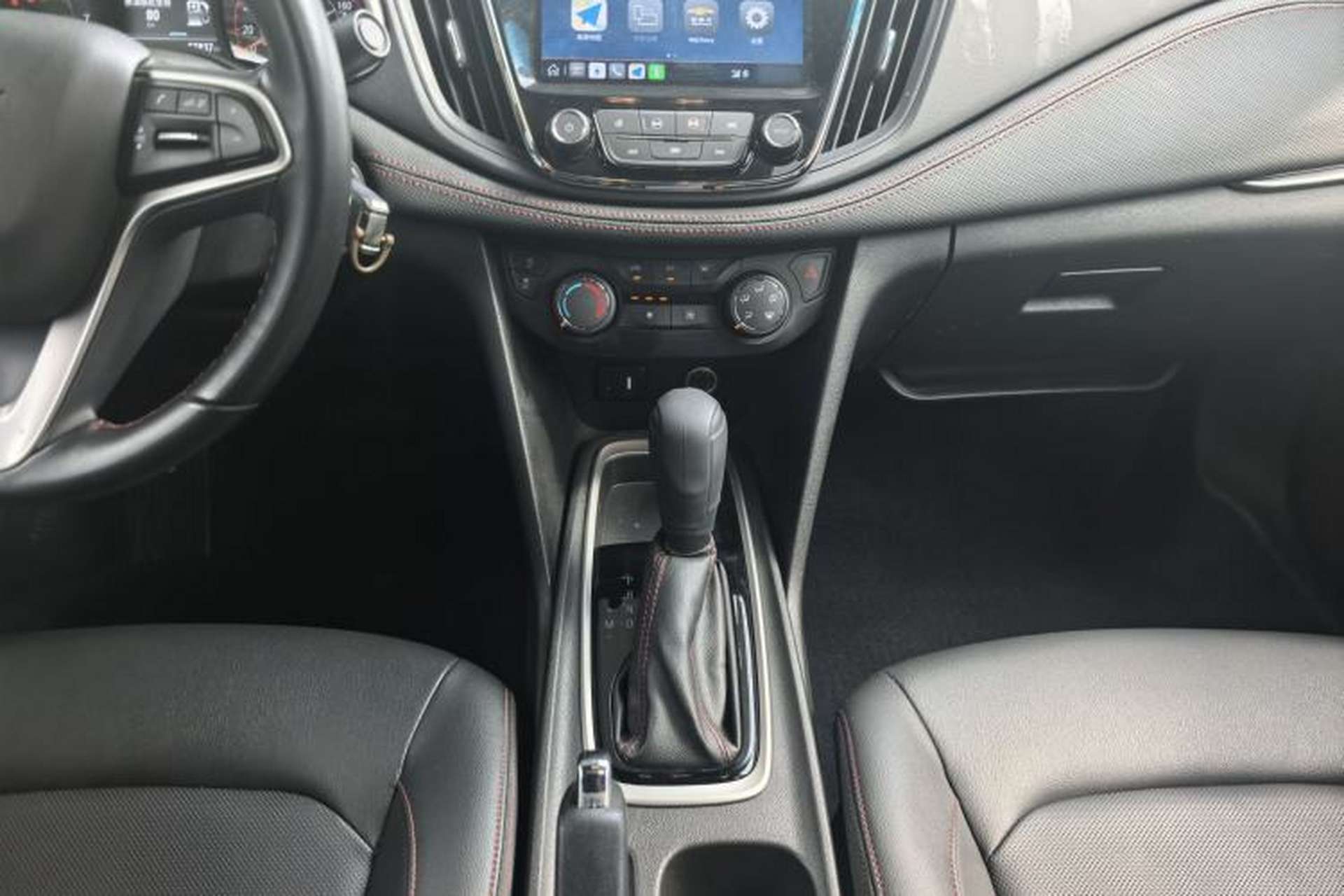 Used Chevrolet Monza 2020 Light Hybrid RS 330T Automatic Comfort Edition Gear Lever