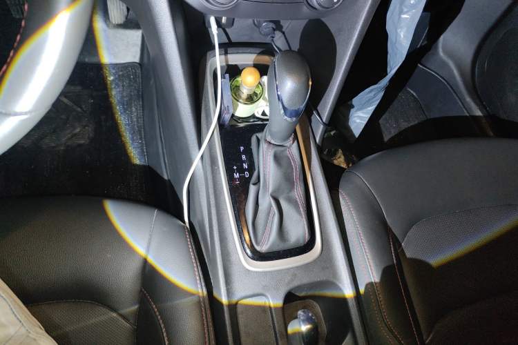 Used Chevrolet Monza 2020 Light Hybrid RS 330T Automatic Comfort Edition Gear Lever