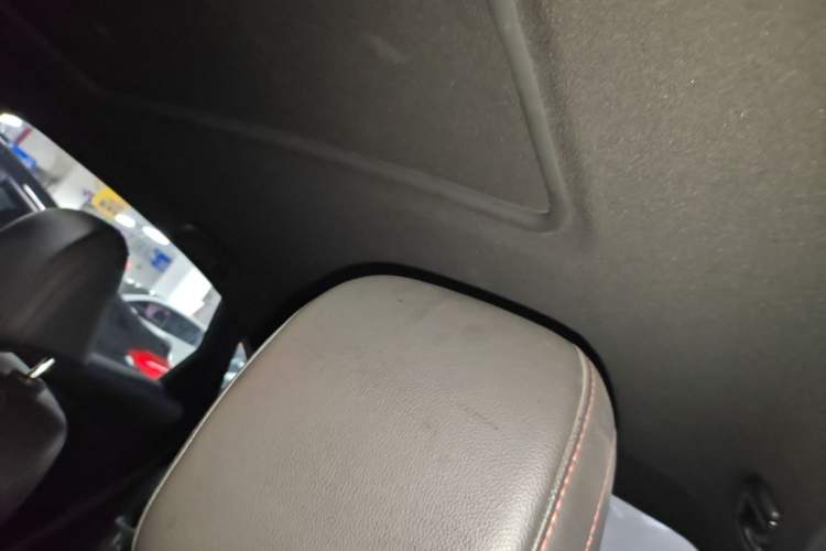 Used Chevrolet Monza 2020 Light Hybrid RS 330T Automatic Comfort Edition Headliner