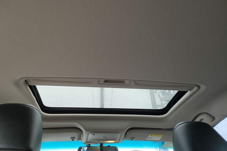 Used Chevrolet Monza 2020 320 Automatic Enjoyment Edition Headliner