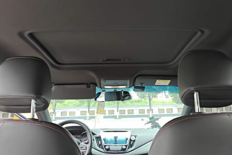 Used Chevrolet Monza 2020 Light Hybrid RS 330T Automatic Comfort Edition Headliner
