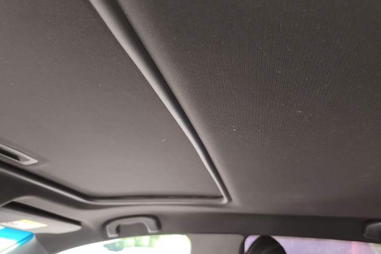 Used Chevrolet Monza 2020 Light Hybrid RS 330T Automatic Comfort Edition Headliner