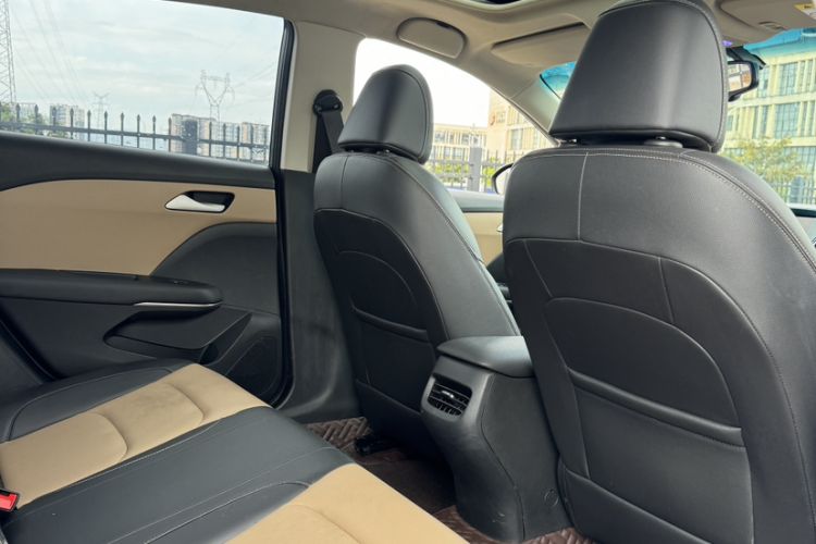 Used Chevrolet Monza 2020 320 Automatic Enjoyment Edition Interior 2