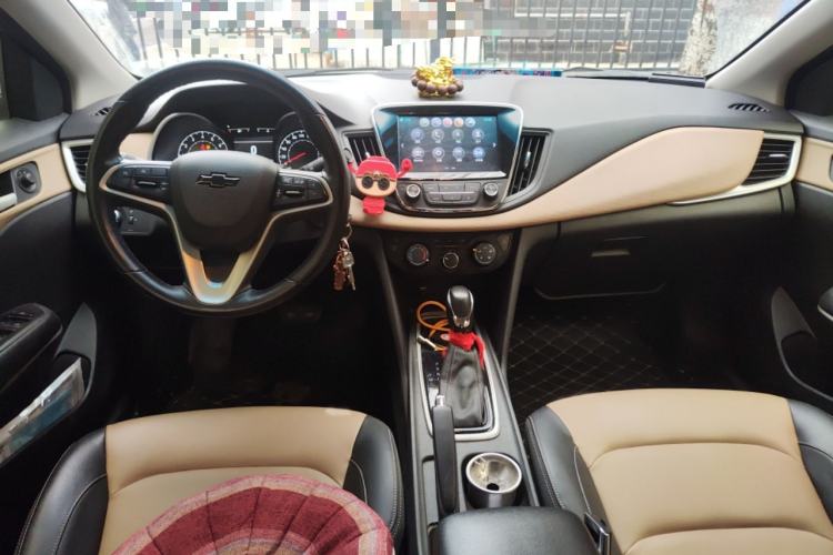Used Chevrolet Monza 2020 320 Automatic Enjoyment Edition Interior 2