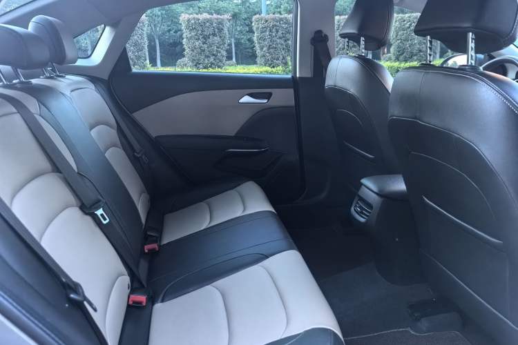 Used Chevrolet Monza 2020 320 Automatic Enjoyment Edition Interior 2