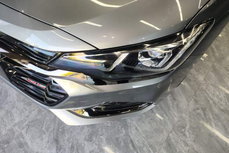 Used Chevrolet Monza 2020 Light Hybrid RS 330T Automatic Comfort Edition Left Front Headlight