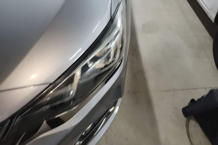 Used Chevrolet Monza 2020 Light Hybrid RS 330T Automatic Comfort Edition Left Front Headlight
