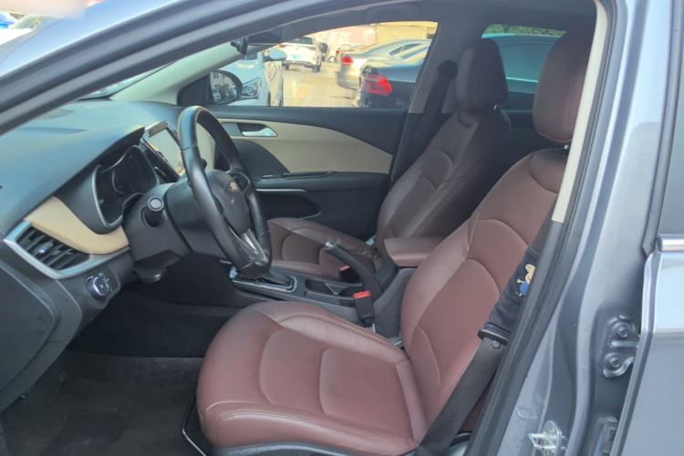 Used Chevrolet Monza 2020 320 Automatic Enjoyment Edition Left Front Seat
