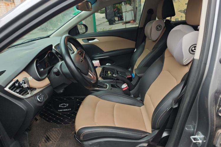 Used Chevrolet Monza 2020 320 Automatic Enjoyment Edition Left Front Seat