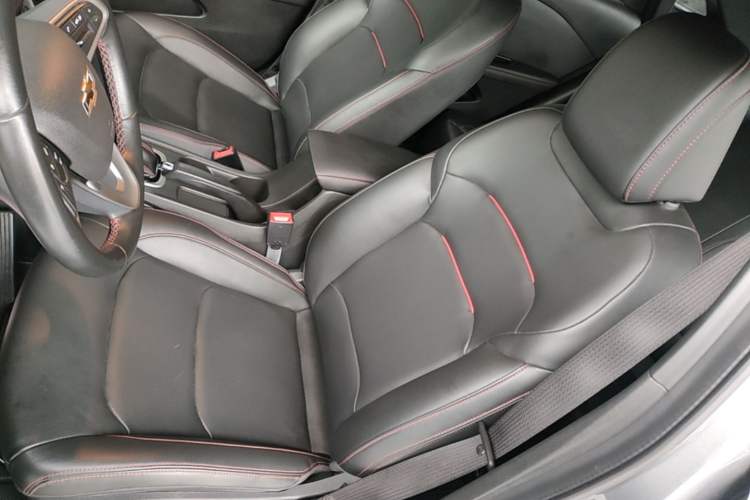 Used Chevrolet Monza 2020 Light Hybrid RS 330T Automatic Comfort Edition Left Front Seat