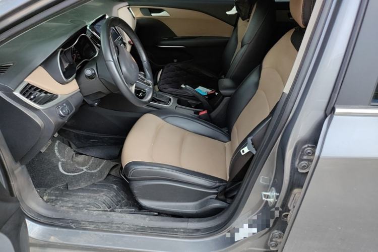 Used Chevrolet Monza 2020 320 Automatic Enjoyment Edition Left Front Seat