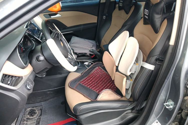 Used Chevrolet Monza 2020 320 Automatic Enjoyment Edition Left Front Seat