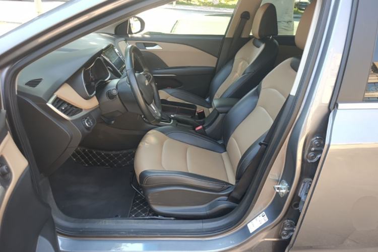 Used Chevrolet Monza 2020 320 Automatic Enjoyment Edition Left Front Seat