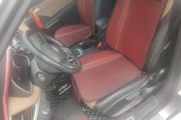 Used Chevrolet Monza 2020 320 Automatic Enjoyment Edition Left Front Seat