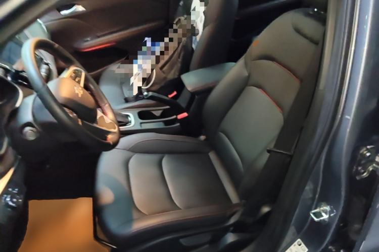 Used Chevrolet Monza 2020 Light Hybrid RS 330T Automatic Comfort Edition Left Front Seat