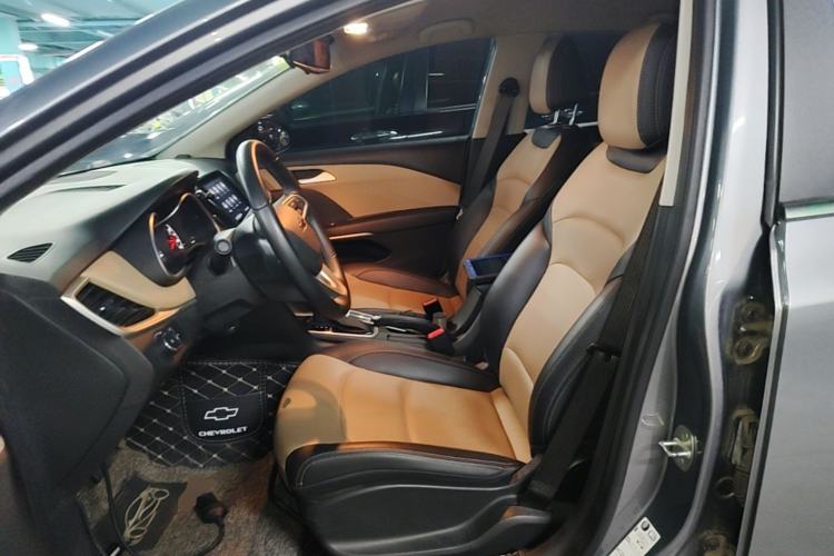 Used Chevrolet Monza 2020 320 Automatic Enjoyment Edition Left Front Seat