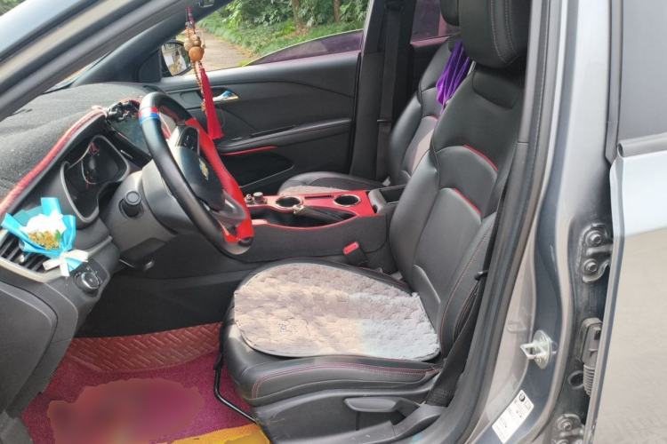 Used Chevrolet Monza 2020 Light Hybrid RS 330T Automatic Comfort Edition Left Front Seat