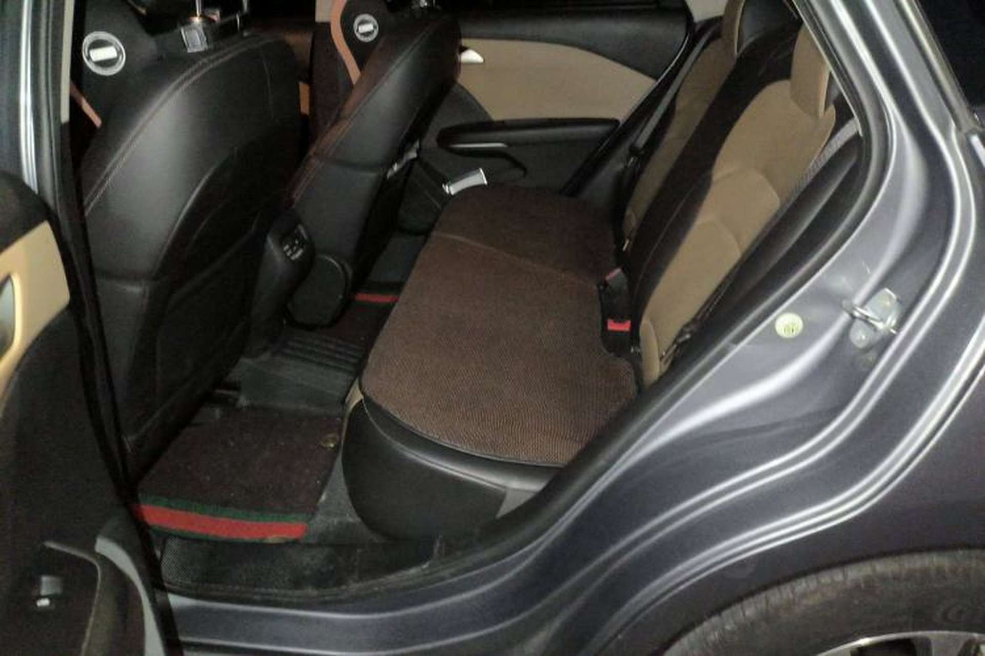 Used Chevrolet Monza 2020 320 Automatic Enjoyment Edition Left Rear Seat
